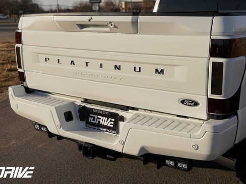 Used 2022 Ford F350 Platinum image 10