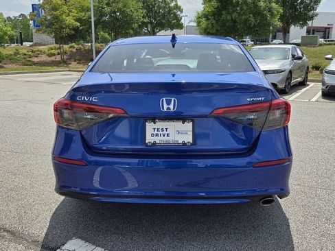 Used 2024 Honda Civic Sport image 5