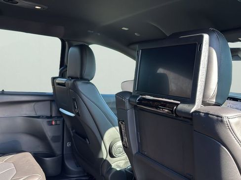 New 2026 Chrysler Pacifica Select image 15