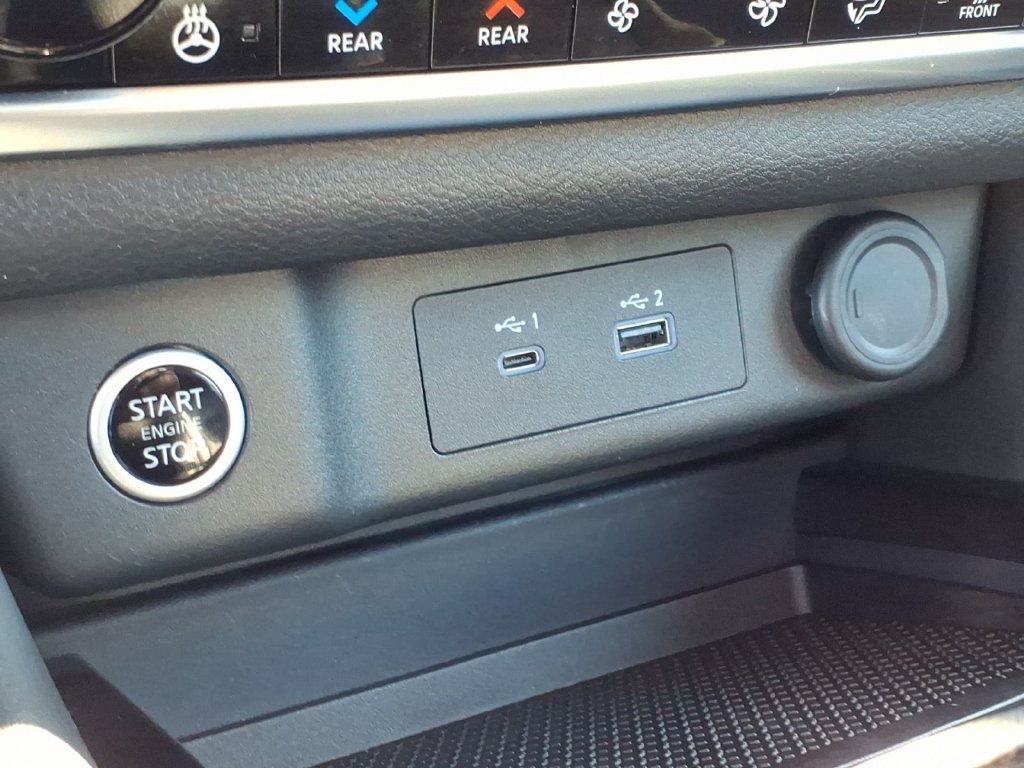 Certified 2023 Nissan Rogue SL w/ SL Premium Package AWD/4WD image 26