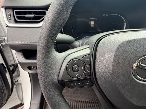 Certified 2025 Toyota RAV4 LE image 16