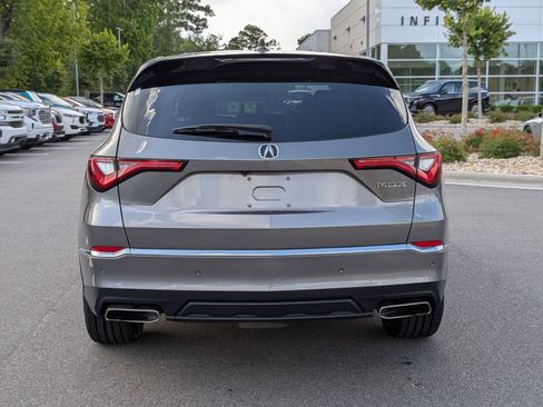 Used 2023 Acura MDX FWD w/ Technology Package image 4