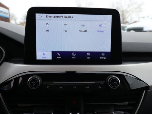 Used 2022 Ford Escape SE w/ Convenience Package image 19