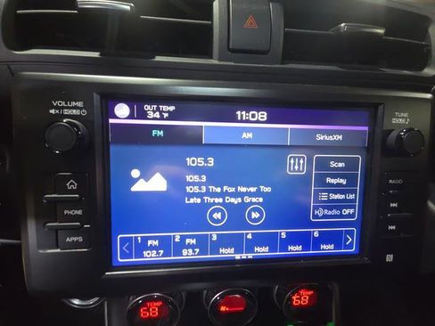 Used 2023 Toyota GR86 Premium w/ ALL Weather Mat Package (TMS) image 29