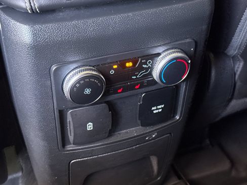 Used 2022 Ford Explorer ST w/ Equipment Group 401A AWD/4WD image 34