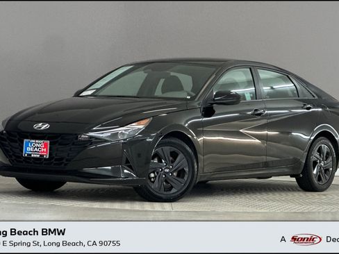Used 2023 Hyundai Elantra SEL FWD image 1