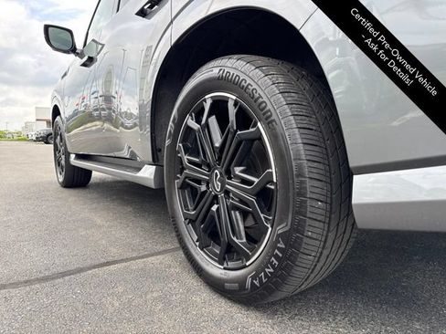 Certified 2026 INFINITI QX80 4WD image 9