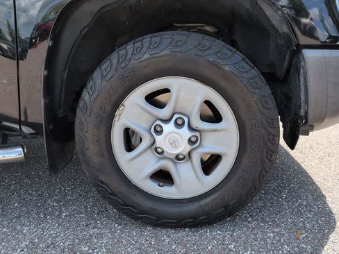 Used 2017 Toyota Tundra SR RWD image 11