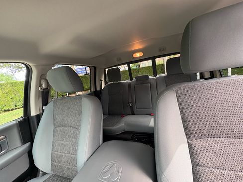 Used 2017 RAM 1500 Big Horn AWD/4WD image 25