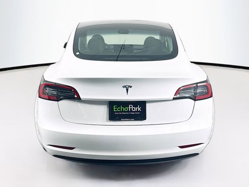 Used 2023 Tesla Model 3 Standard Range RWD image 7