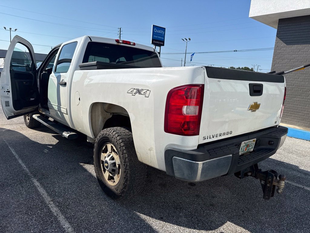 Used 2013 Chevrolet Silverado 2500 LT AWD/4WD image 5