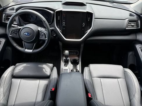 Certified 2025 Subaru Ascent Touring AWD/4WD image 10