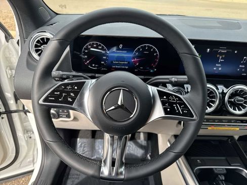 New 2026 Mercedes-Benz GLA 250 image 21