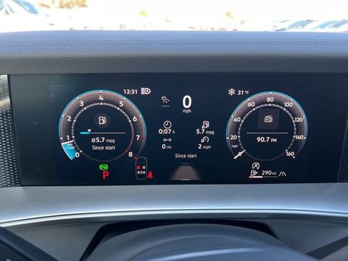 New 2026 Volkswagen Tiguan SE R-Line AWD/4WD image 15