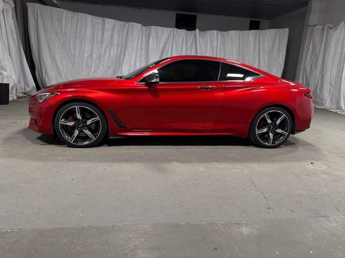Used 2022 INFINITI Q60 Red Sport 400 w/ Carbon Fiber Package image 4