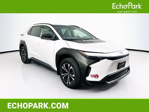 Used 2024 Toyota bZ4X FWD image 1