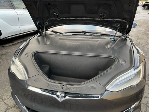 Used 2019 Tesla Model S 75D image 23