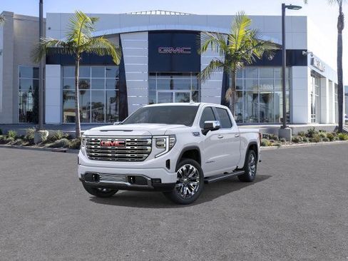 Used 2026 GMC Sierra 1500 Denali w/ Denali Reserve Package AWD/4WD image 8
