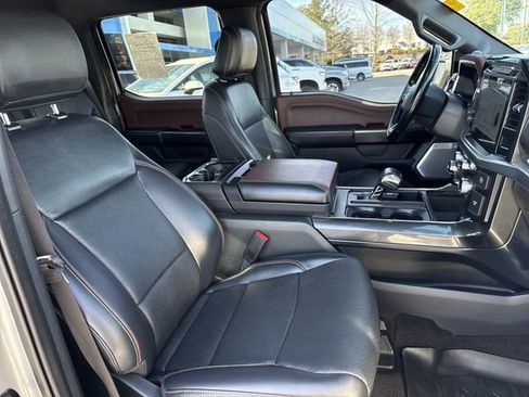 Used 2021 Ford F150 Lariat w/ Equipment Group 502A High image 33