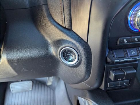 Used 2022 GMC Sierra 2500 AT4 w/ Gooseneck/5TH Wheel Package image 23