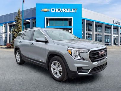 Used 2023 GMC Terrain SLE w/ Driver Convenience Package