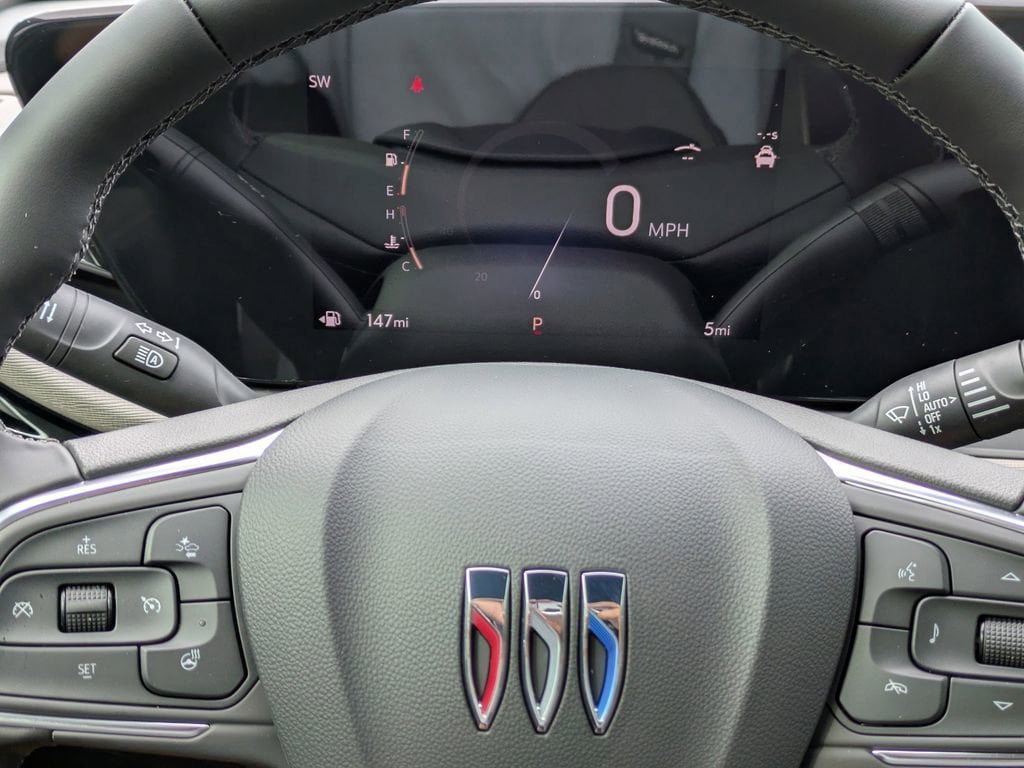 New 2026 Buick Envista Avenir FWD image 28