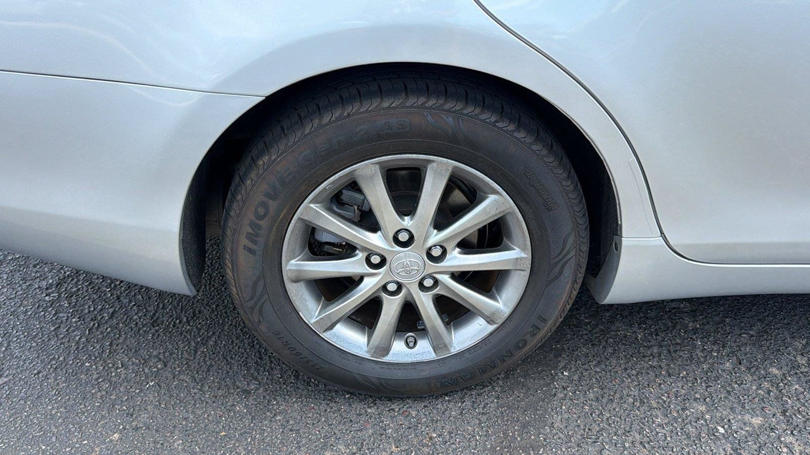 Used 2011 Toyota Camry Hybrid FWD image 9