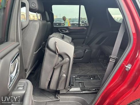 Used 2023 Chevrolet Tahoe RST w/ Luxury Package AWD/4WD image 7