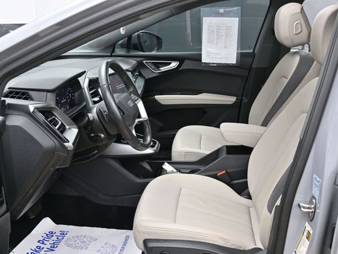 Used 2024 Audi Q4 e-tron Premium AWD/4WD image 18
