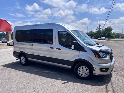 Used 2024 Ford Transit 350 XLT image 12