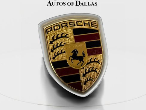 Used 2022 Porsche Cayenne w/ Premium Package AWD/4WD image 23