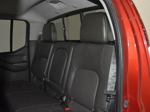 Used 2018 Nissan Frontier PRO-4X w/ Pro-4x Luxury Package AWD/4WD image 29