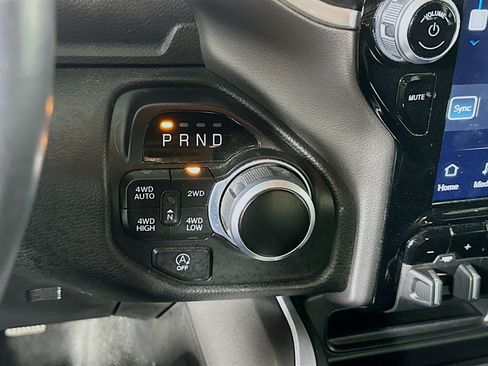 Used 2023 RAM 1500 Big Horn AWD/4WD image 23