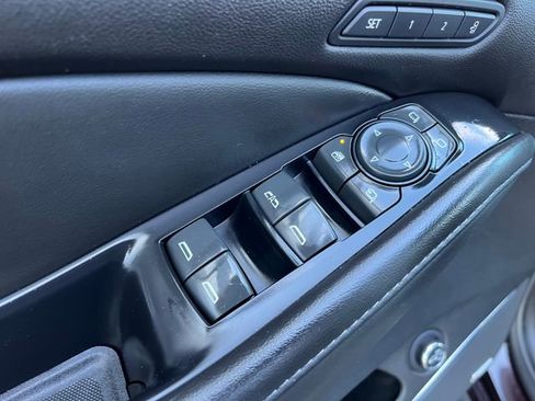 Used 2023 Buick Enclave Avenir w/ Avenir Technology Package FWD image 12