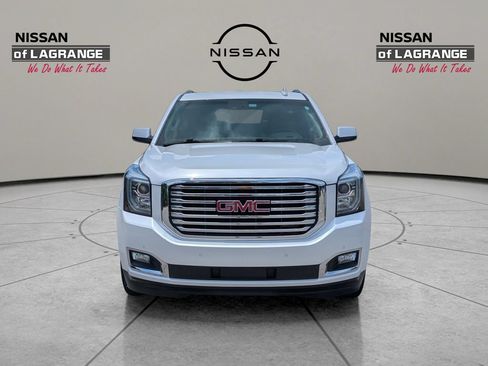 Used 2019 GMC Yukon XL SLT w/ Premium Edition RWD image 2