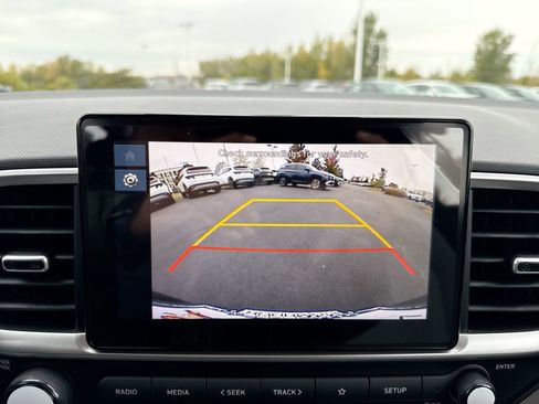 New 2026 Hyundai Venue SEL image 18