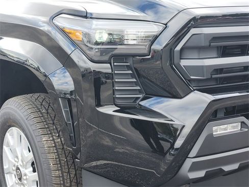 New 2025 Toyota Tacoma SR5 image 6