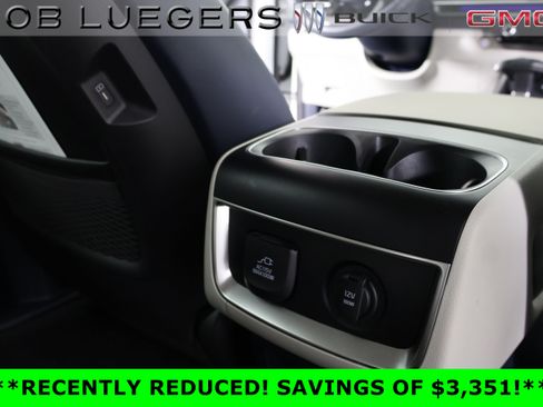 Used 2025 Kia Carnival SX Prestige FWD image 18