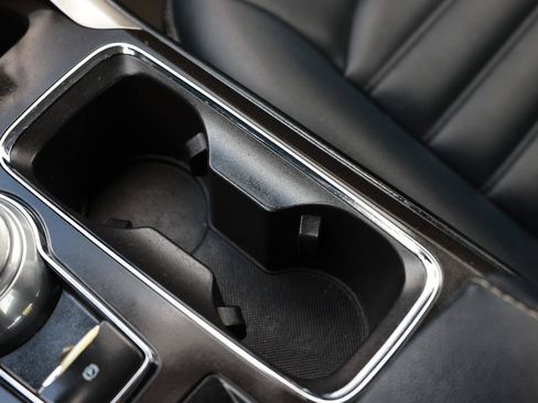 Used 2019 Ford Fusion SEL FWD image 38