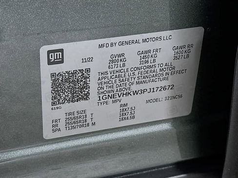 Used 2023 Chevrolet Traverse LT w/ LPO, Floor Liner Package AWD/4WD image 23