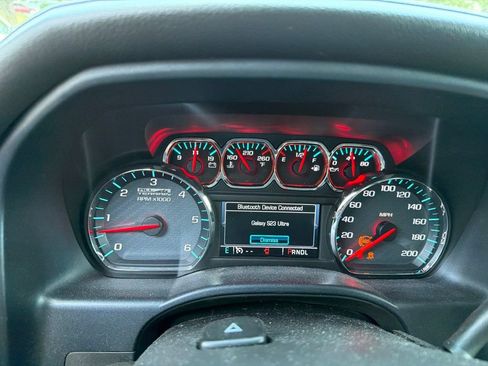 Used 2017 GMC Sierra 1500 SLT w/ All-Terrain Package AWD/4WD image 6