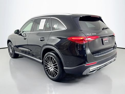 Used 2023 Mercedes-Benz GLC 300 w/ Exclusive Trim Package image 7