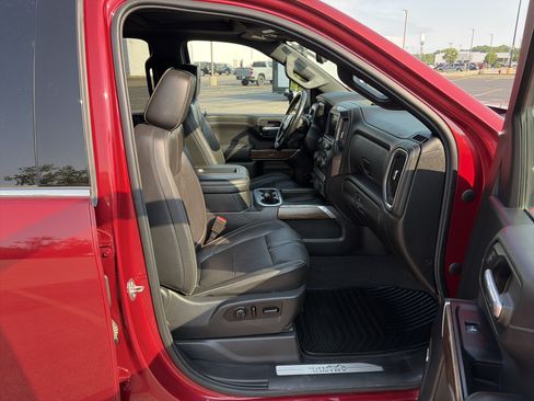 Used 2020 Chevrolet Silverado 3500 High Country w/ Z71 Off-Road Package AWD/4WD image 19