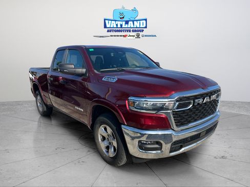 Certified 2025 RAM 1500 Big Horn AWD/4WD image 7