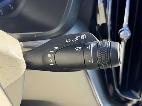 Certified 2023 Volvo XC60 B5 Core w/ Climate Package image 22