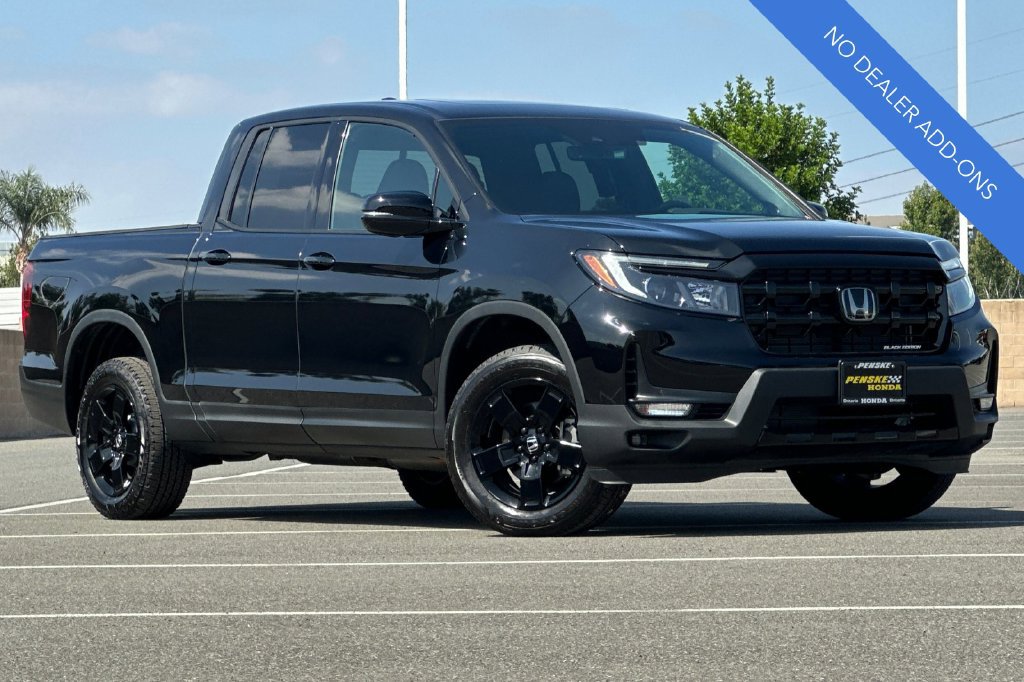 Certified 2025 Honda Ridgeline Black Edition image 2