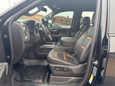 Used 2023 GMC Sierra 2500 AT4 w/ Gooseneck/5TH Wheel Package AWD/4WD image 9