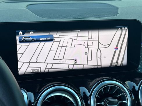 Certified 2025 Mercedes-Benz GLB 250 image 22