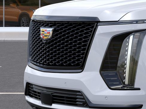 New 2026 Cadillac Escalade ESV Platinum Sport AWD/4WD image 13