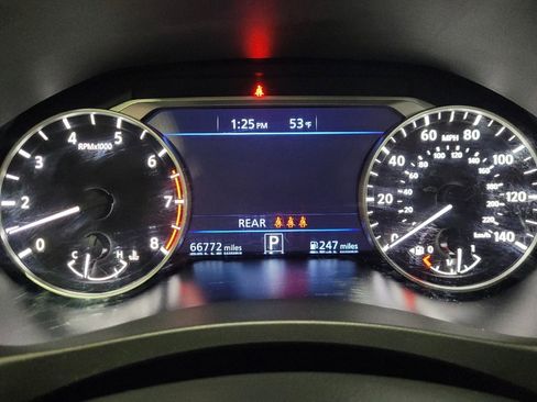 Used 2023 Nissan Altima 2.5 SV image 23